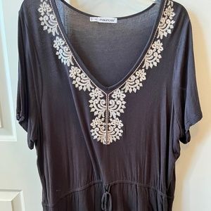Embroidered top with tie waist